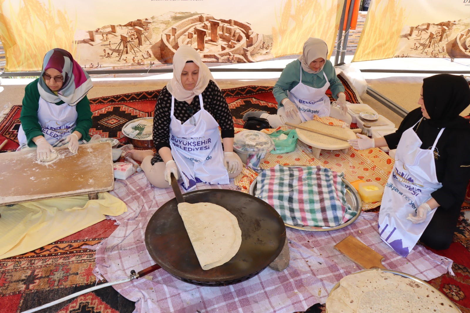 Büyükşehir’den Göbeklitepe’de Geleneksel Buğday Şenliği
