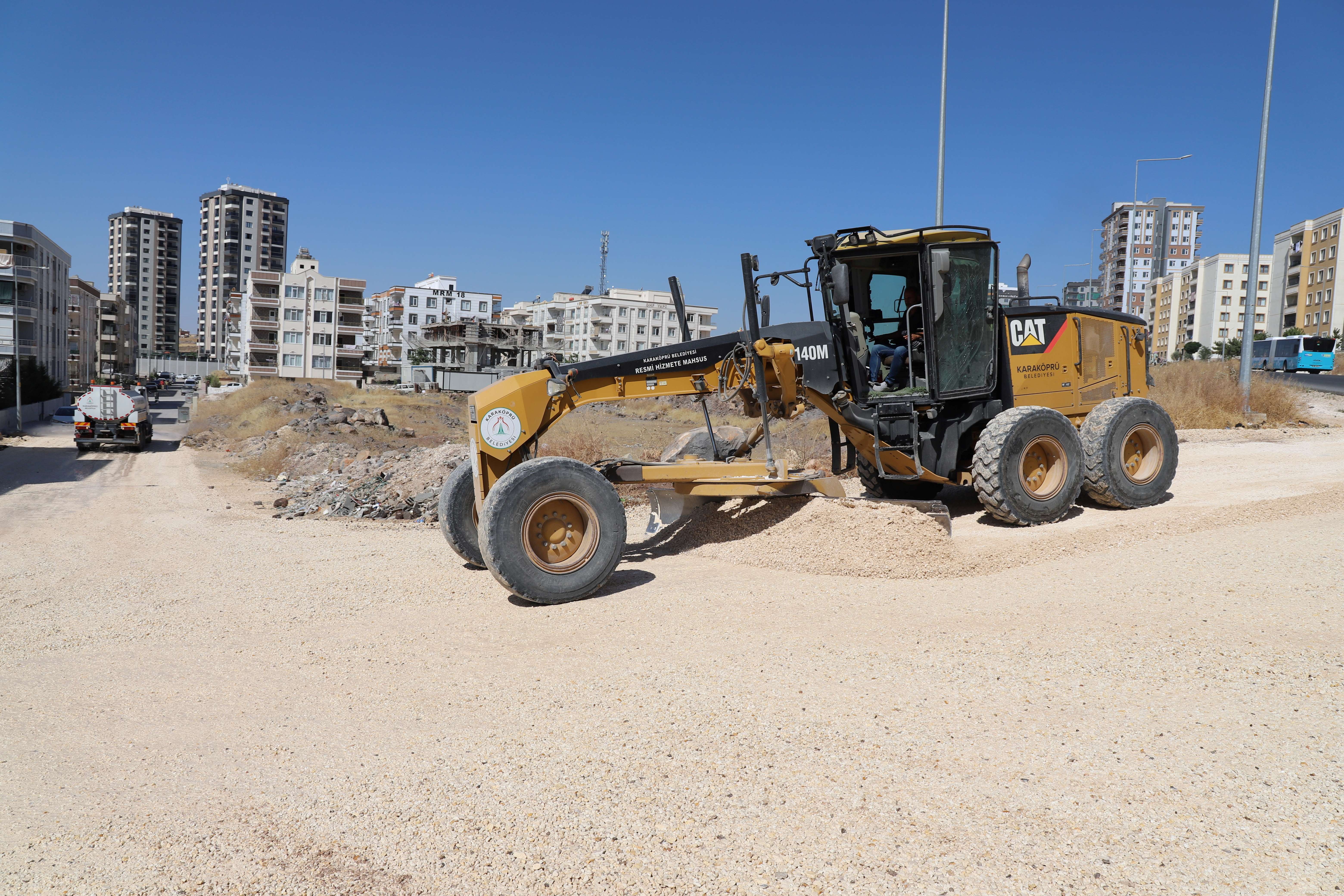 Karaköprü’de yeni yol atağı hız kesmiyor