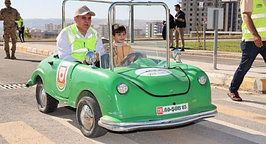 Başkan Beyazgül, Çocuk Trafik Eğitim Parkı'ndaki eğitime katıldı!
