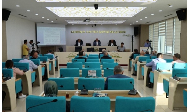 Büyükşehir Meclisinden Öğrencileri Sevindirecek Karar