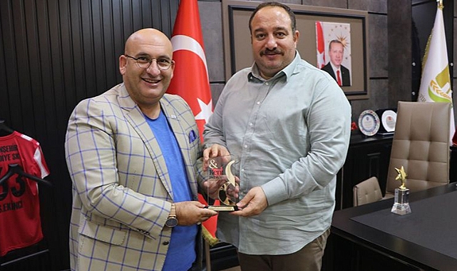 Başkan Ekinci'ye bir ödül daha