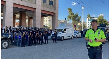 Şanlıurfa'da izinsiz yürüyüş yapmak isteyen 5 kişiye gözaltı