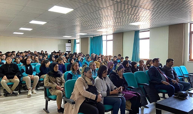 Bağımlılıkla Mücadele Çalıştayı Düzenlendi