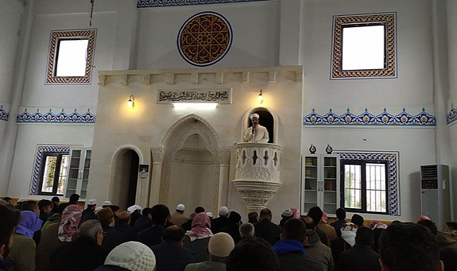 Hacı Makbule Yaşar Camii ibadete açıldı!