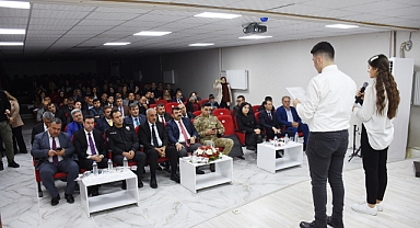 Hilvan’da Öğretmenler Günü Kutlandı