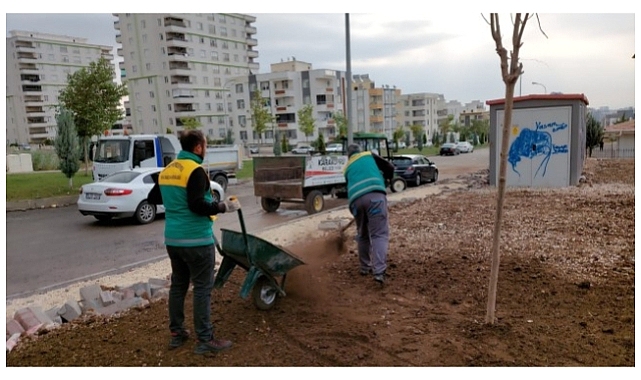 Karaköprü'deki parklarda kışa hazırlık çalışmaları