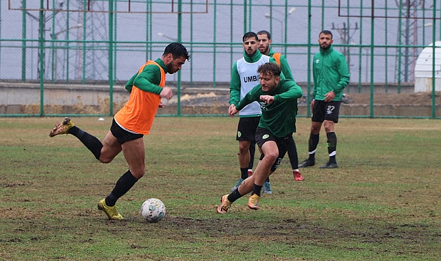ŞANLIURFASPOR MAÇA HAZIR