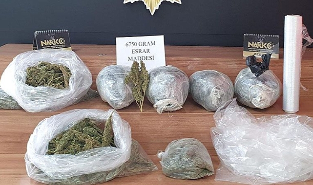 Urfa'da 6 kilo 750 gram esrar maddesi ele geçirildi