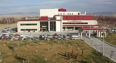 Urfalı işçi kepçenin altında kalarak yaşamını yitirdi!