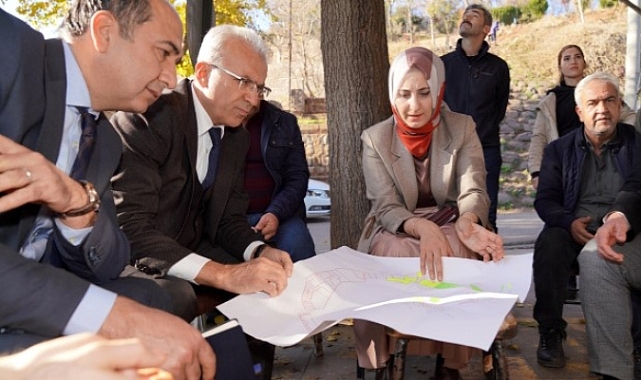 Başkan Çakmak Siverek Kalesinde İncelemelerde Bulundu
