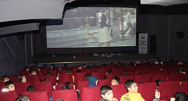 Büyükşehir’den öğrencilere sinema etkinliği!