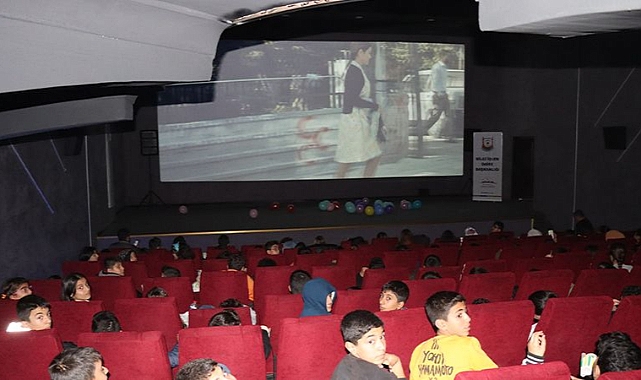 Büyükşehir’den öğrencilere sinema etkinliği!