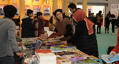Diyanet Yayınlarına Yoğun İlgi Gösteriliyor.