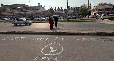 Ne kadar söylesek sözlerimizin tesiri yok yazarak haykırıyoruz!