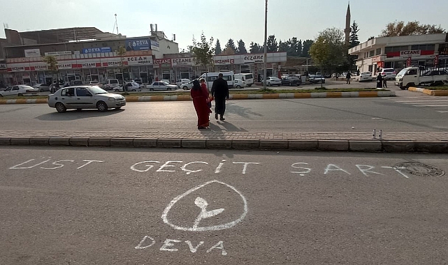 Ne kadar söylesek sözlerimizin tesiri yok yazarak haykırıyoruz!