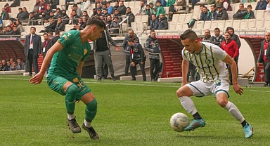 Şanlıurfaspor 3 puanı 2 golle aldı!