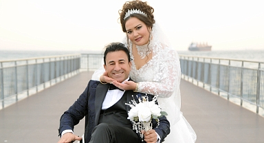 Türkücü damada, Kanadalı doktor gelin