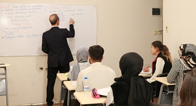 Urfalı gençler belediyeni kurslarında eğitim görüyor