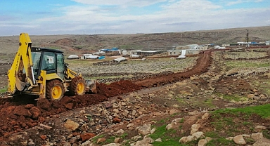 Viranşehir’de yol çalışmaları sürüyor!
