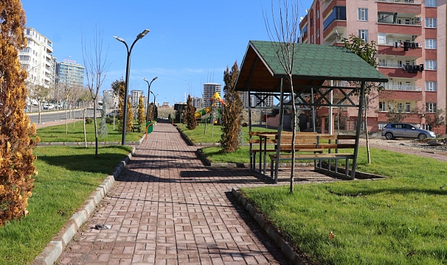Akbayır Mahallesine Yeni Park Kazandırıldı