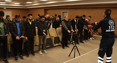 Büyükşehir'deki personele ilk yardım eğitimi