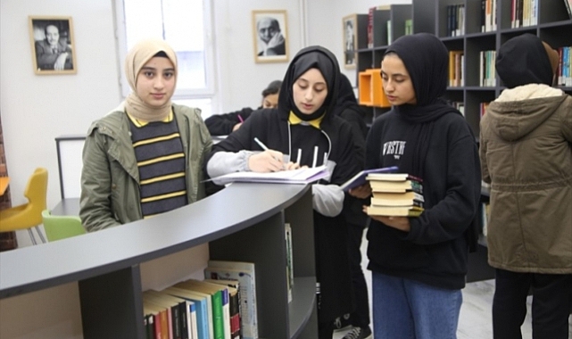 Şanlıurfa'ya 974 kütüphane kazandırıldı