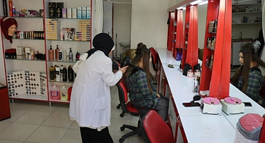 Şanlıurfalı Genç Kızlar Büyükşehir’le Hayallerine Kavuştu