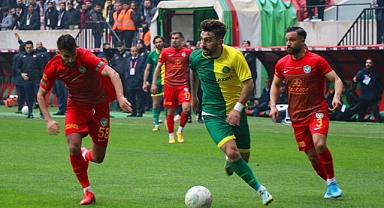 Şanlıurfaspor'un Diyarbakır'da morali bozuldu!