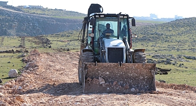 Viranşehir'de yol çalışmaları sürüyor