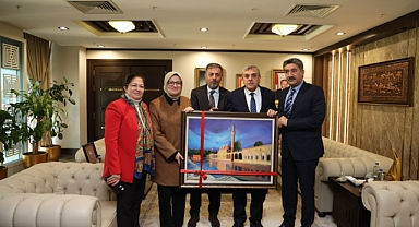 Ak Parti Genel Başkan Yardımcısı Belgin Uygur’dan Başkan Beyazgül’e Ziyaret