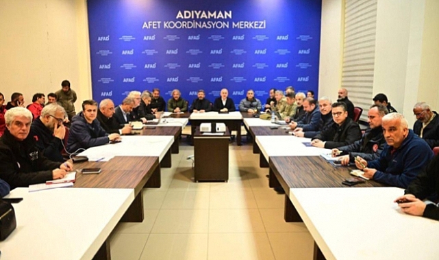 Başkan Albayrak Adıyaman'da Yaraları Sarıyor