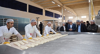 Milletvekili Açanal’dan Halk Ekmeğe Tam Not