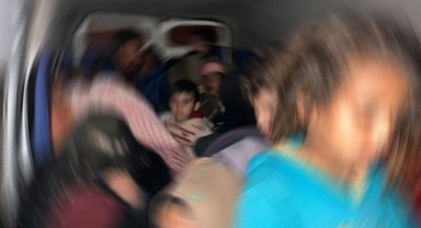 Son veriler açıklandı: 2 bin 440 düzensiz göçmen sınır dışı edildi!