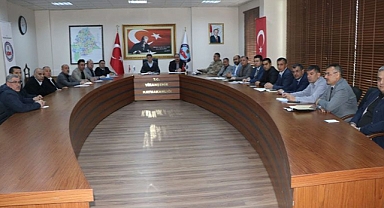 Urfa’nın ilçesinde deprem değerlendirme toplantısı yapıldı!