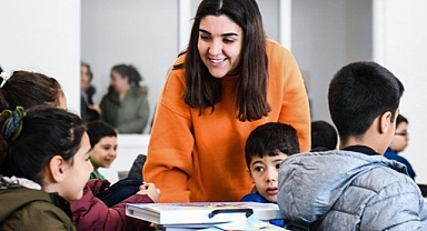Bakan Özer açıkladı! Depremlerden sonra kaç öğrenci nakledildi?