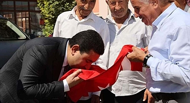 Başkan Özyavuz: Kurtuluş mücadelesinin mısralara dökülmüş ifadesidir!