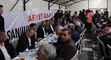 Beyazgül vatandaşlarla iftar çadırında buluştu