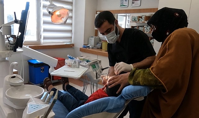 Diş Hastanelerinde Akşam Mesaisi Başladı.