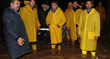 Haliliye’de Ekipler Sel Riskine Karşı Gece Boyu Teyakkuzdaydı