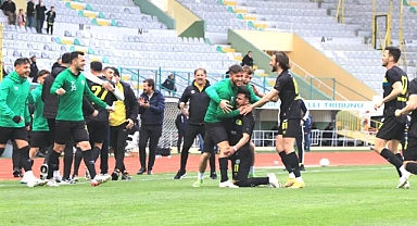 Şanlıurfaspor rakibine gol olup yağdı!
