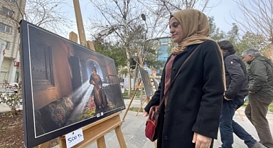 Siverek'te depremzedeler yararına fotoğraf sergisi açıldı