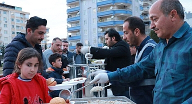 Urfa’da 13 ilçede iftar çadırı kuruldu!