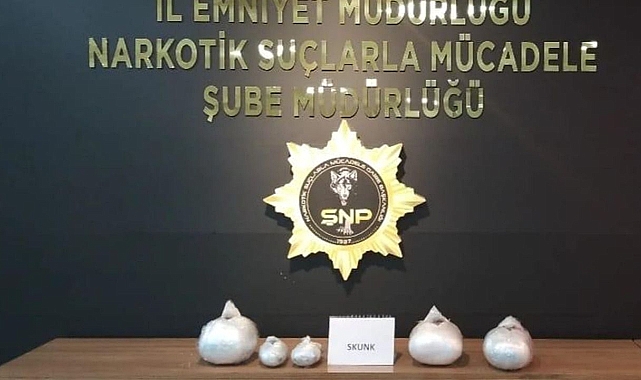 Urfa'da durdurulan araçta ele geçirildi! Gözaltılar var!