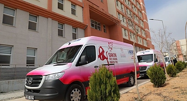 Urfa'da yurtlarda kalan depremzedelere kanser tarama testi!