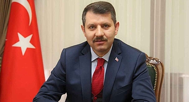 Vali Ayhan'dan depremzede kadınlara 8 Mart mesajı!