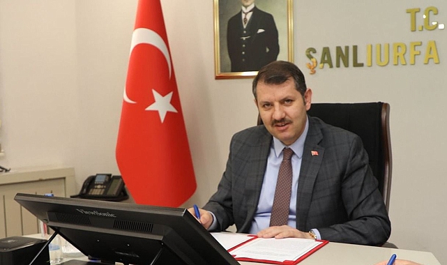 Vali Ayhan'dan sert açıklama: ‘Eleştiri’ bilgiyle beraber ahlak ve adalet ister!