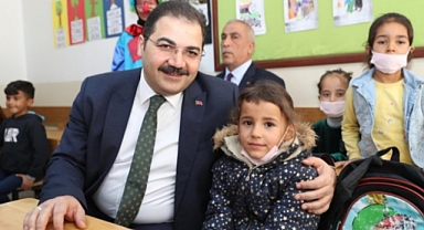 Başkan Canpolat'tan 23 Nisan Mesajı