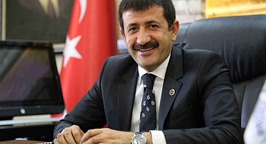 Eski Başkan Ekinci'den flaş açıklama! Listede yer almadı