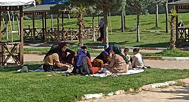 Eyyübiye'de Selden Etkilenen 24 Park Yenileniyor