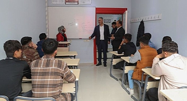 Eyyübiye’deki sınav merkezlerinde öğrenciler hazırlıklarını sürdürüyor!